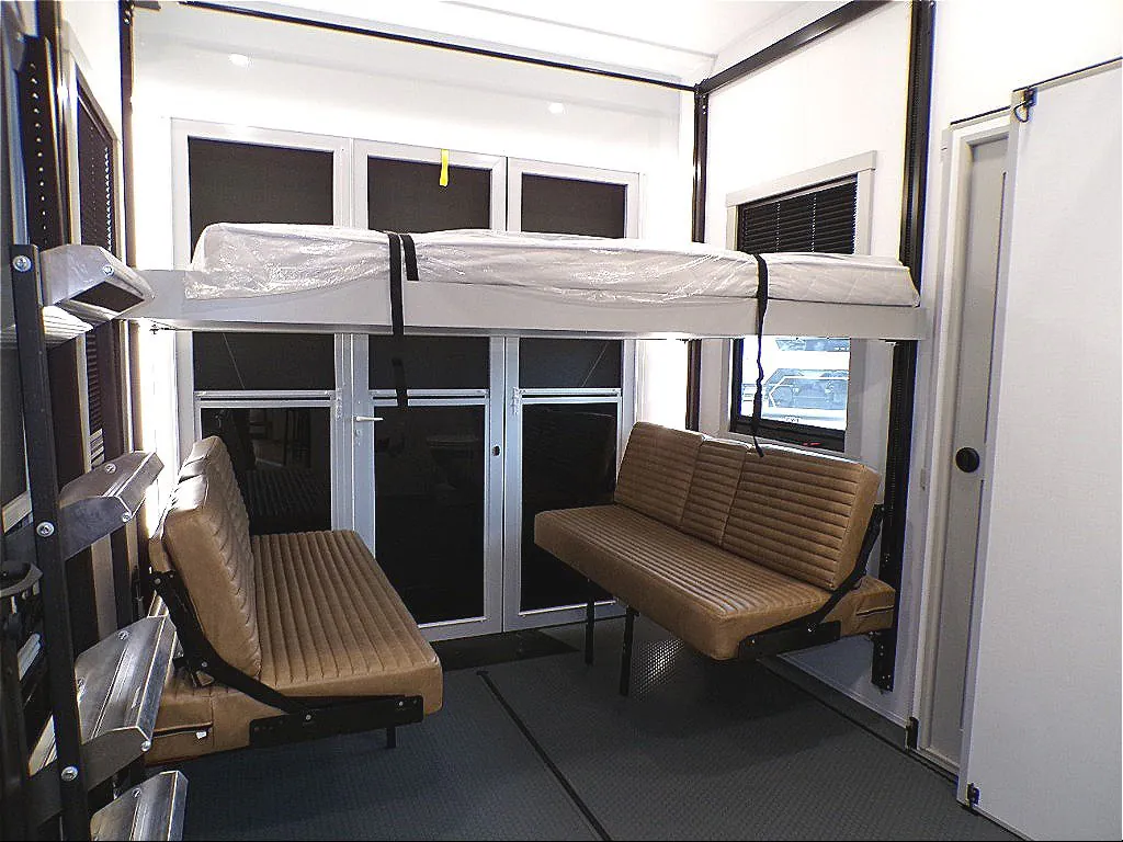 2026 Brinkley Model G 3520, Photos photo 41