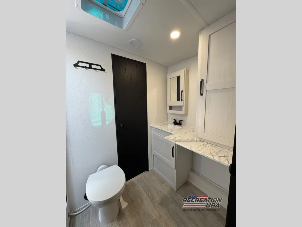 2026 Forest River Solaire 3150TBSS, Photos photo 33