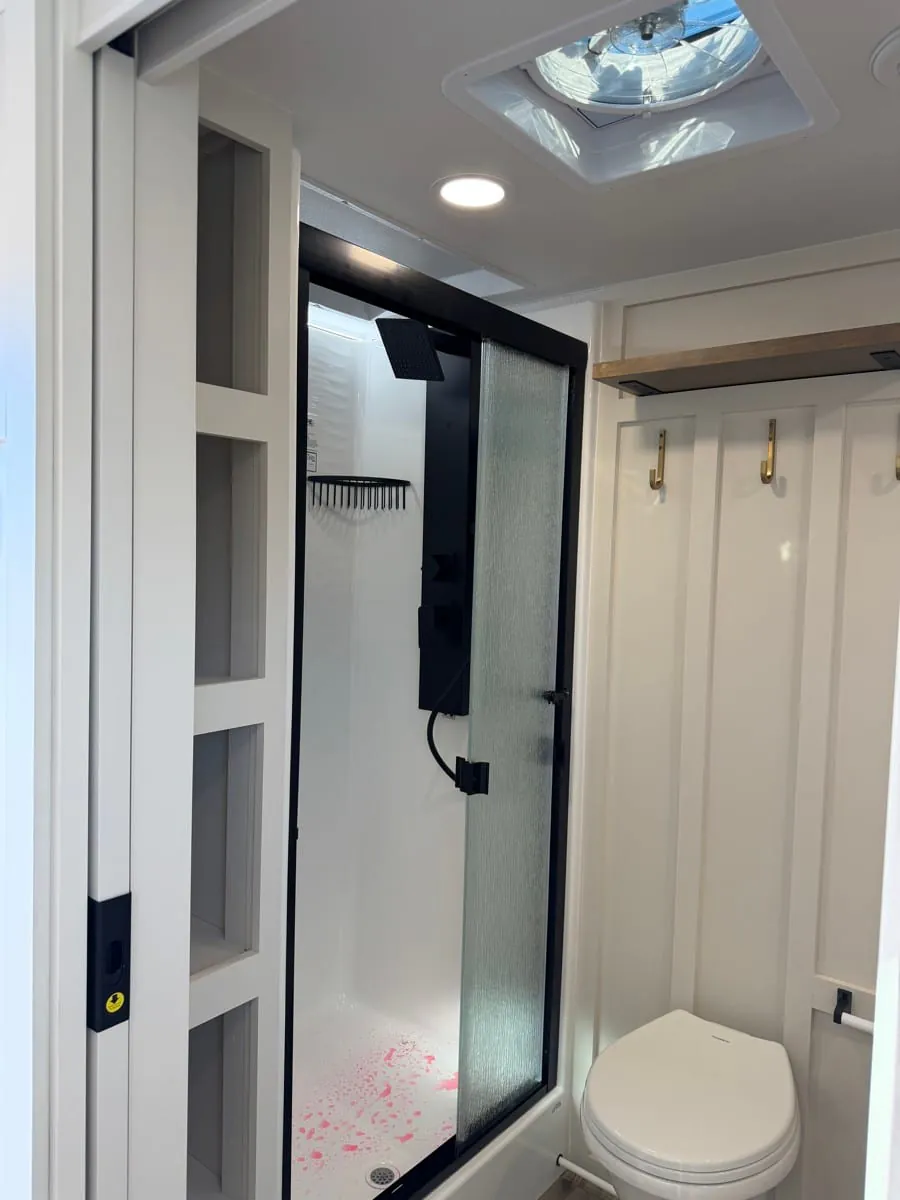 2027 Brinkley Model I 290, Photos photo 12