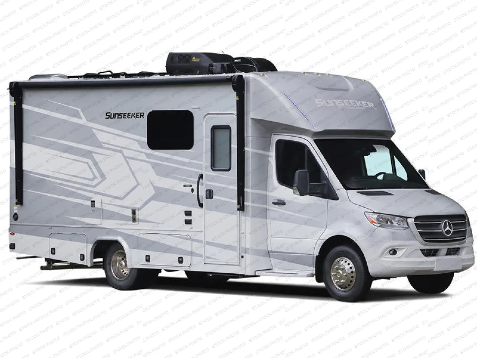 2022 Forest River Sunseeker MBS 2400B - Photo 2