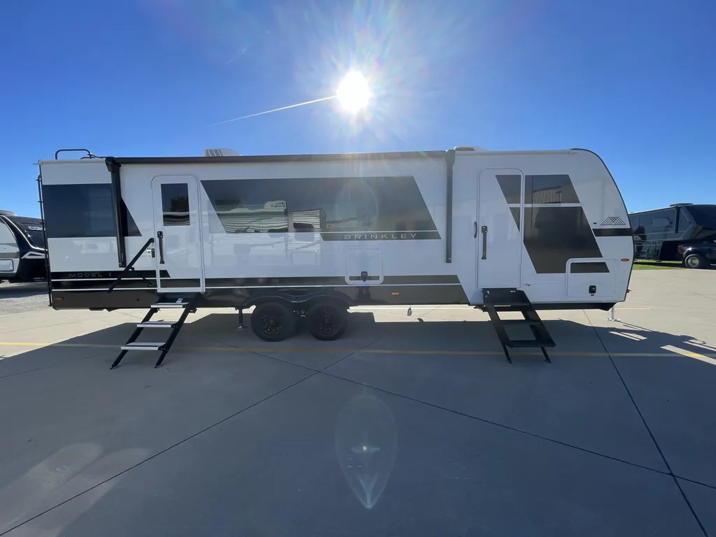 2027 Brinkley Model I 290, Photos photo 8