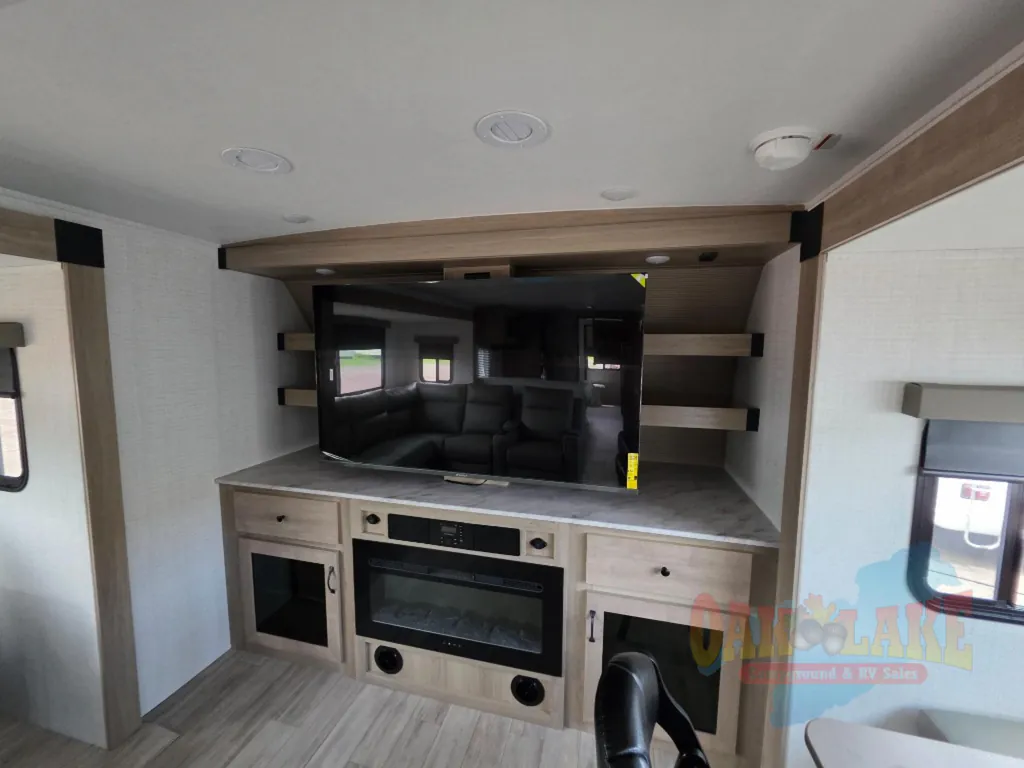 2026 Forest River Solaire 3300FLBS, Photos photo 7