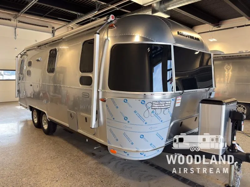 2026 Airstream Globetrotter 25FB - Photo 2