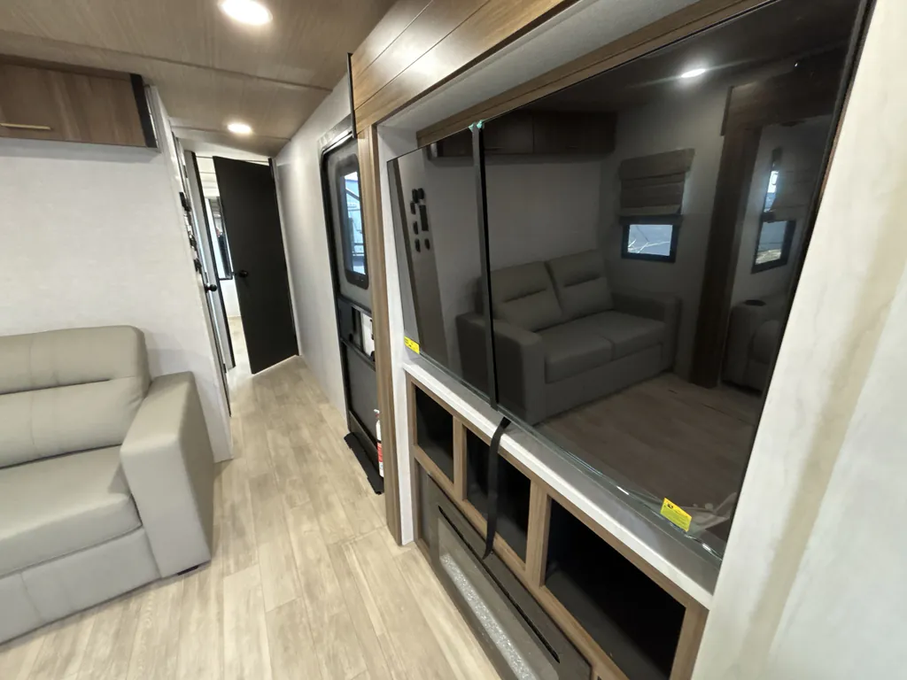 2026 Forest River Vibe 3400XL, Photos photo 15
