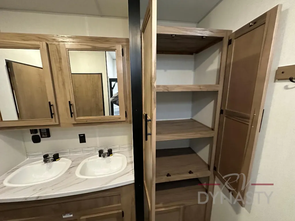 2025 Forest River Cherokee Timberwolf 39NA, Photos photo 31