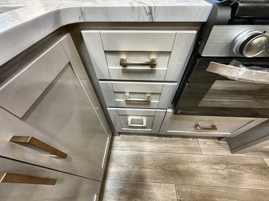 2027 Jayco Jay Feather 29BHB, Photos photo 13