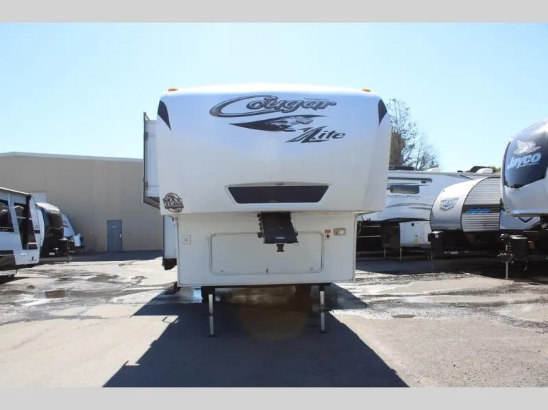 2012 Keystone Cougar 29RES - Photo 3
