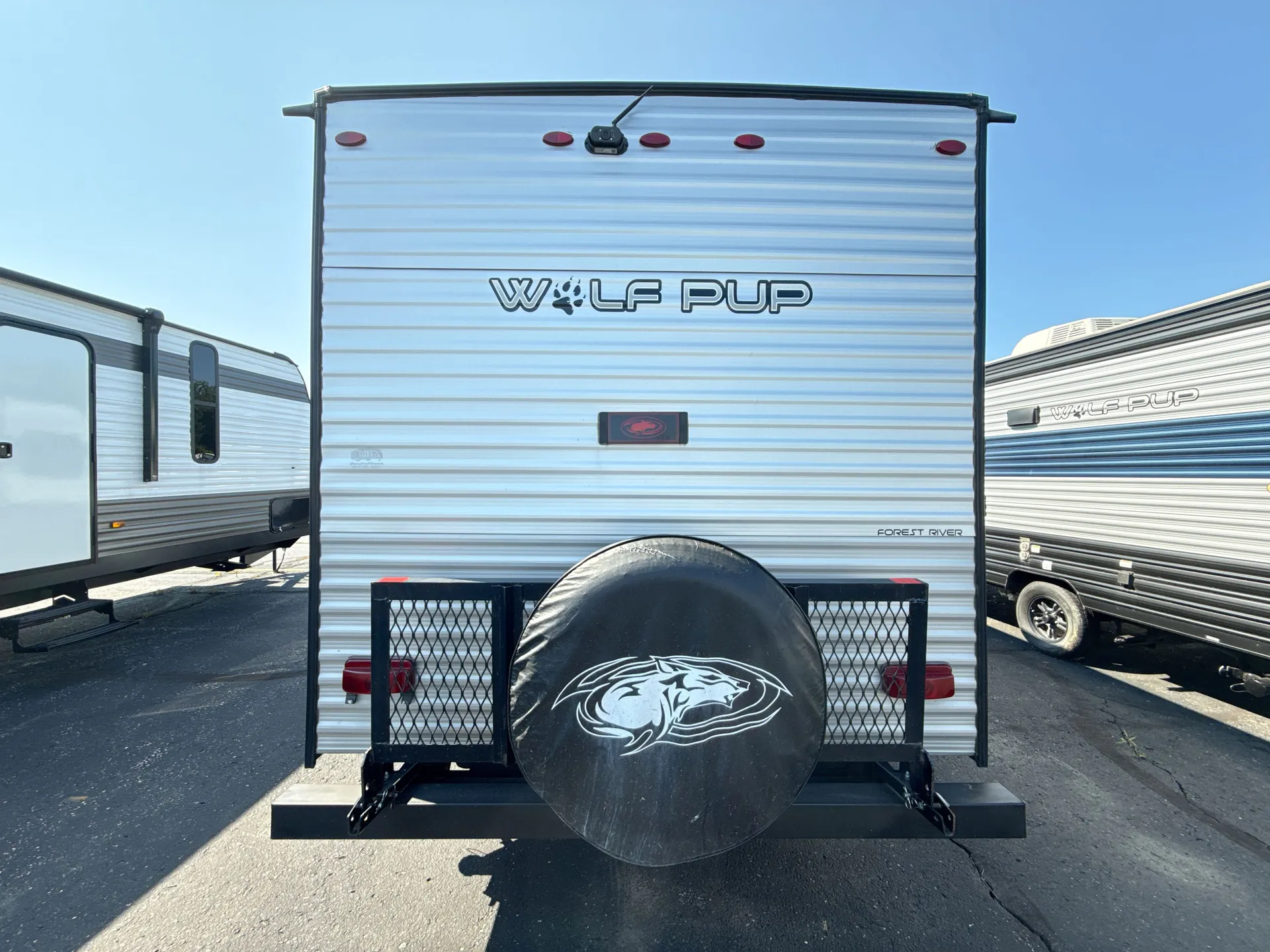 2022 Forest River Cherokee Wolf Pup 17JG — off campside
