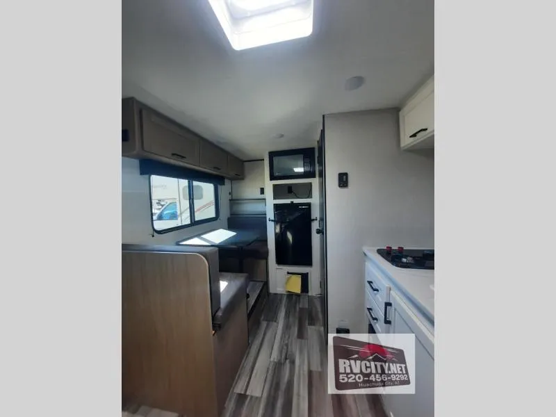2027 Jayco Jay Flight SLX 130RDW - Photo 4
