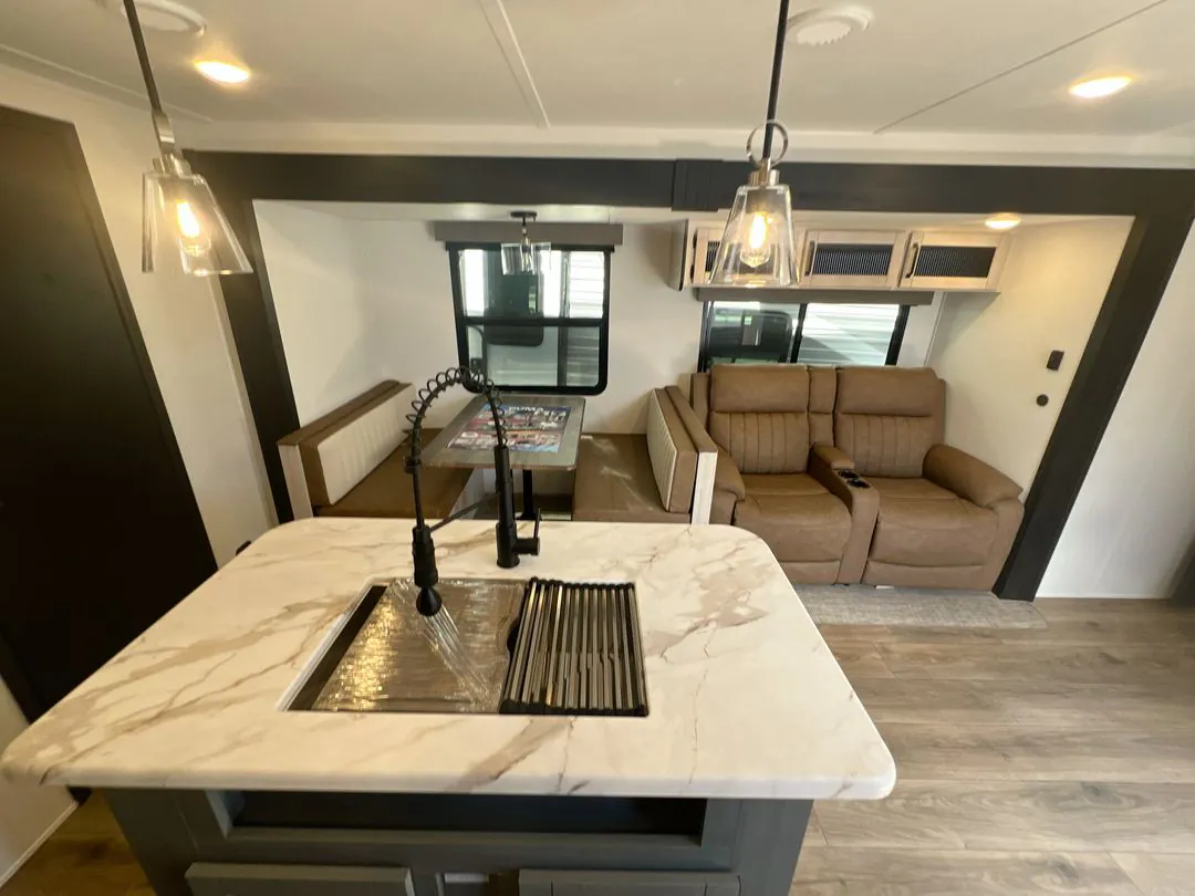 2027 Forest River Puma 32BHFS — Photo 6