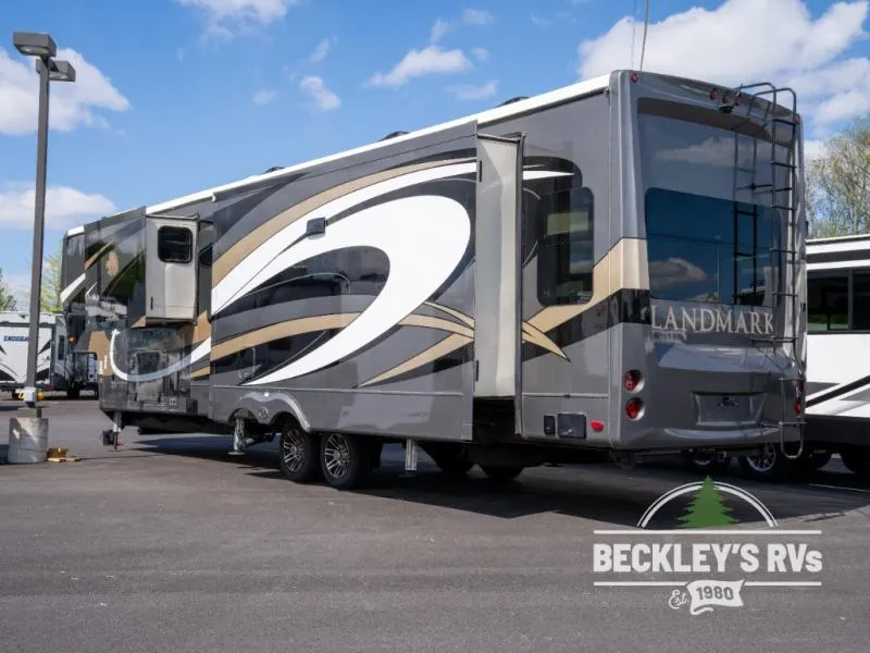 2019 Heartland Landmark 365 Used    Newport - Photo 4