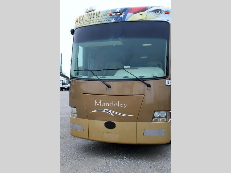2009 Thor Motor Coach Mandalay 43D - Photo 2