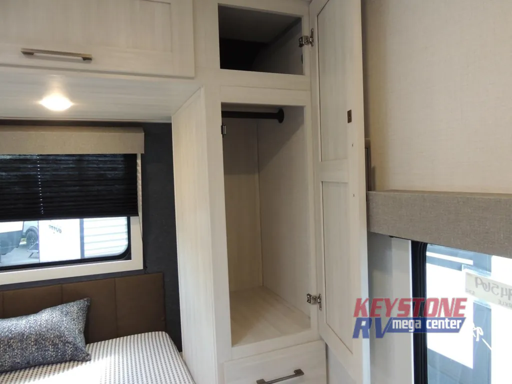 2026 Forest River Surveyor Legend 205RKLE, Photos photo 35
