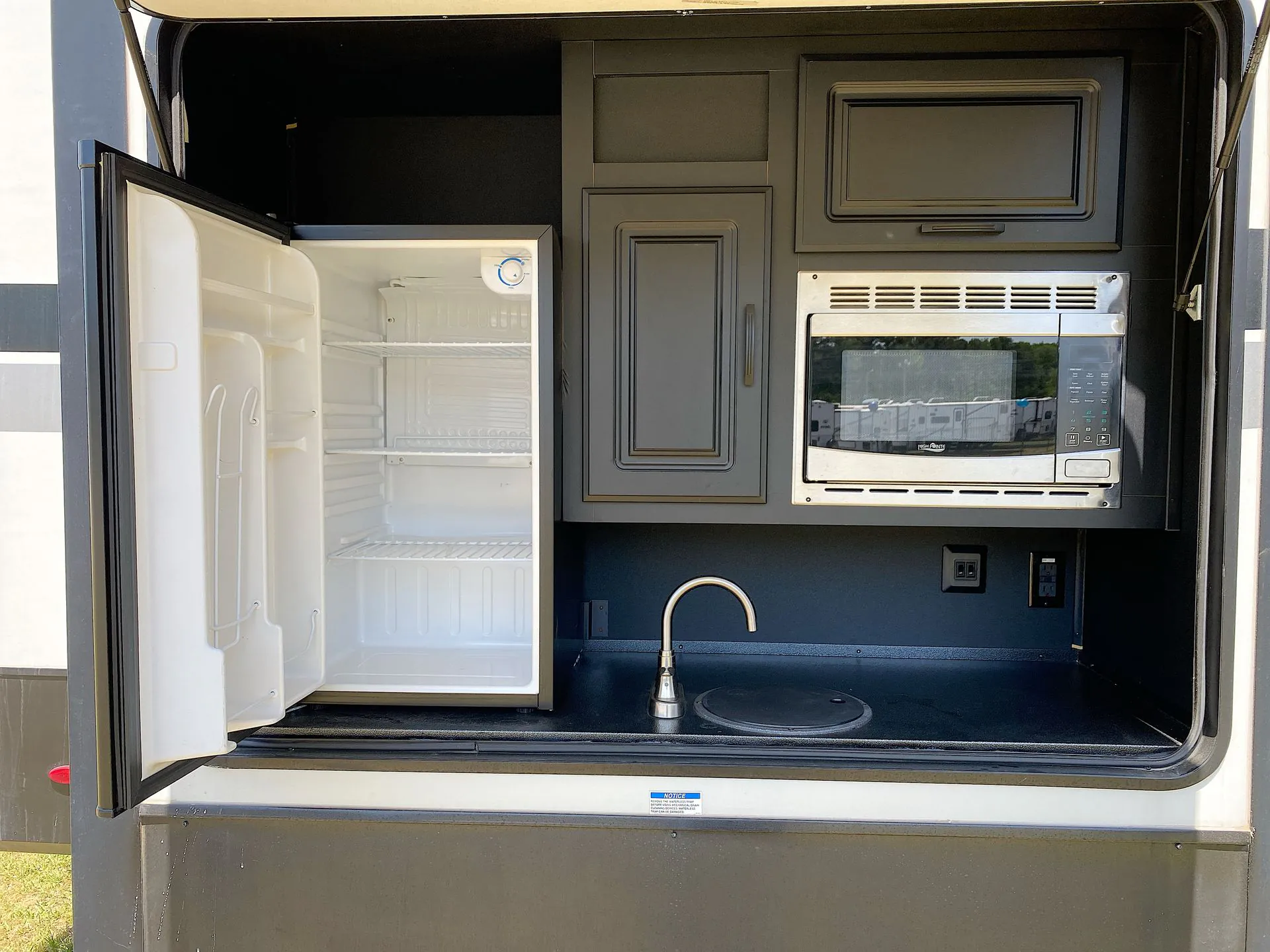 2022 Forest River Sierra Luxury 38FKOK - Photo 4