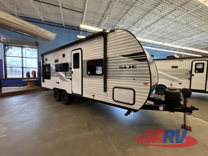 2026 Jayco Jay Flight SLX 210QB - Photo 2