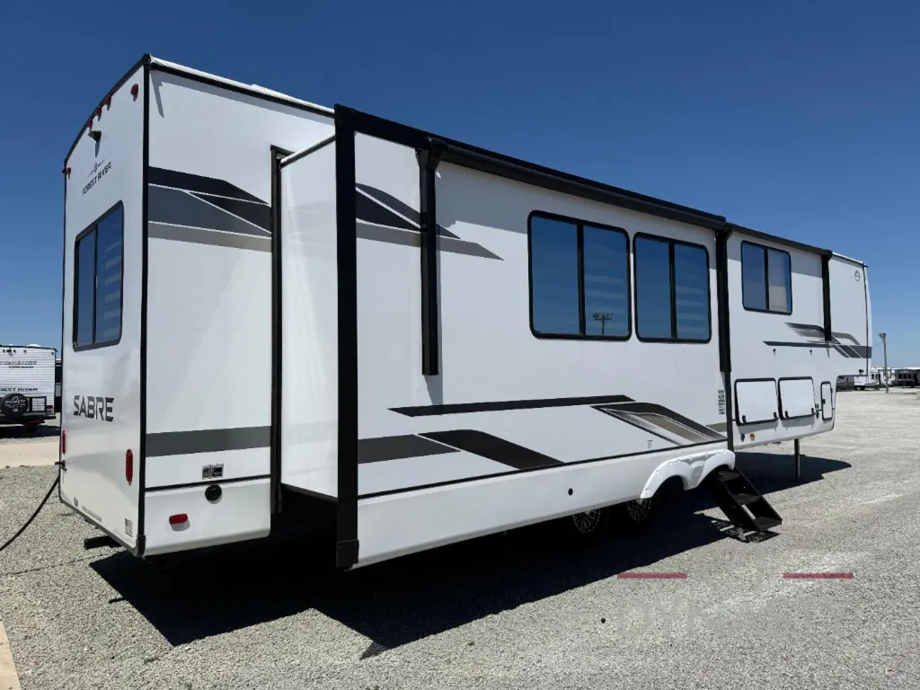 2026 Forest River Cherokee Sabre 36EST, Photos photo 7