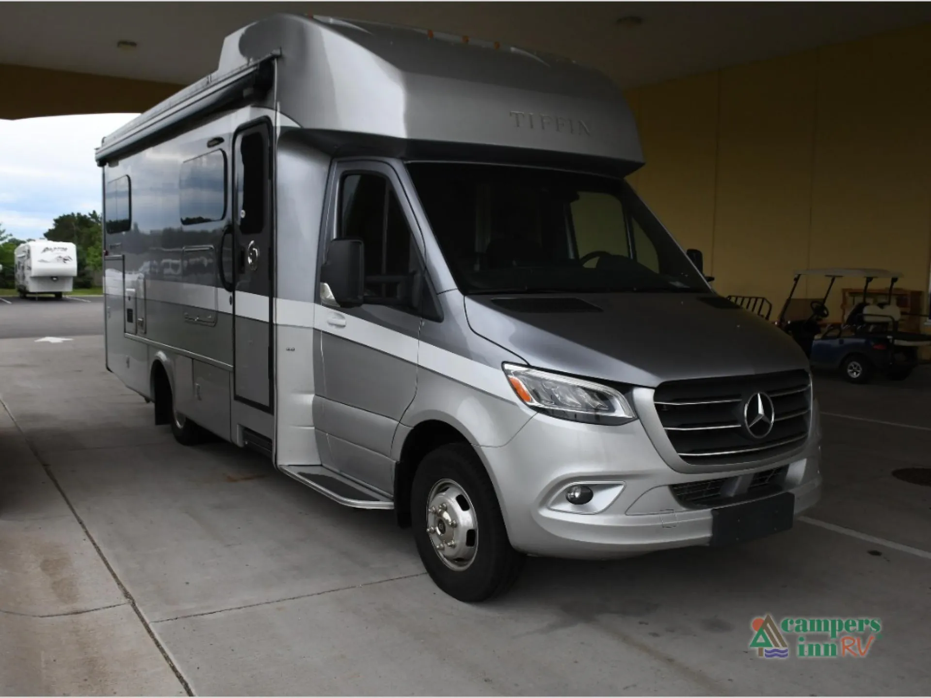 2021 Tiffin Wayfarer 25 LW - Photo 2