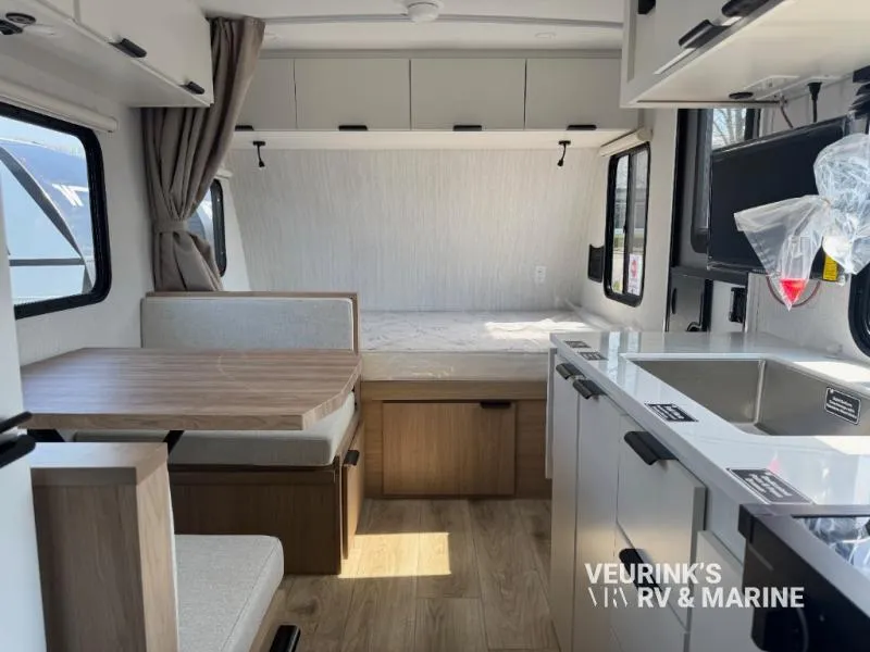 2026 Winnebago Micro Minnie 1800BH - Photo 4
