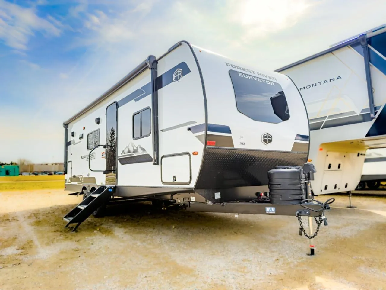2026 Forest River Surveyor Legend 252RBLE - Photo 4