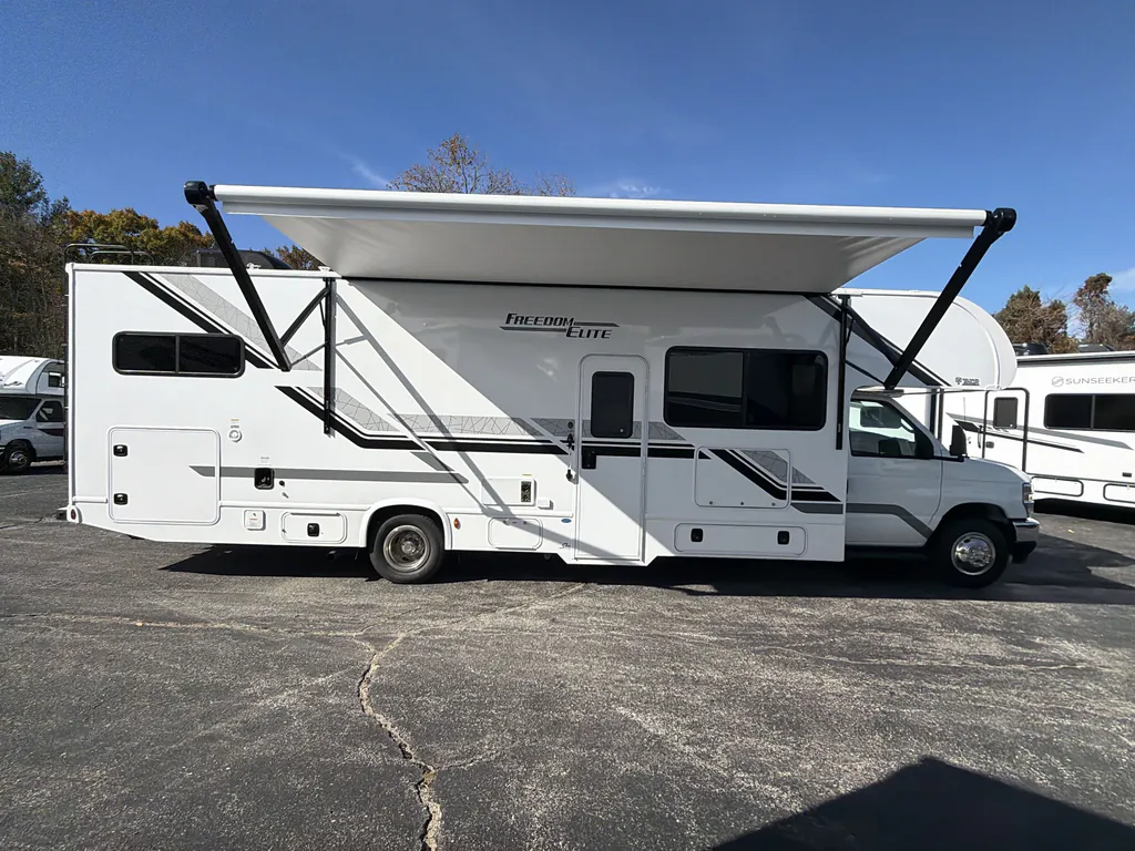 2027 Thor Motor Coach Freedom Elite 31FE, Photos photo 27