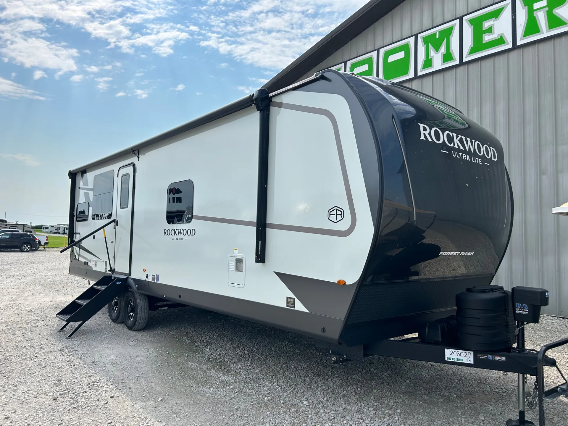 2027 Forest River Rockwood Ultra Lite 2711RK