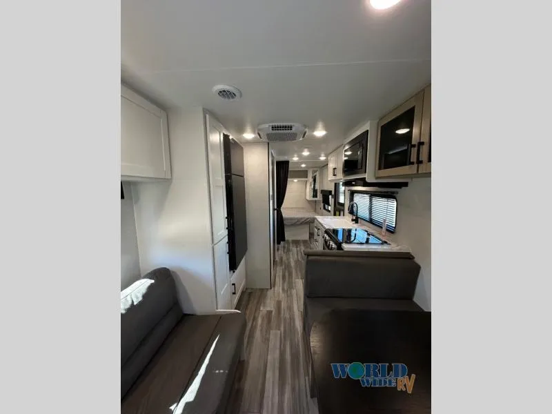 2026 Jayco Jay Flight SLX 210QBW - Photo 4