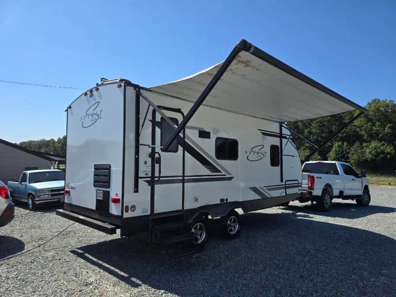 2021 Coachmen Spirit Ultra Lite 1943RB - Photo 4