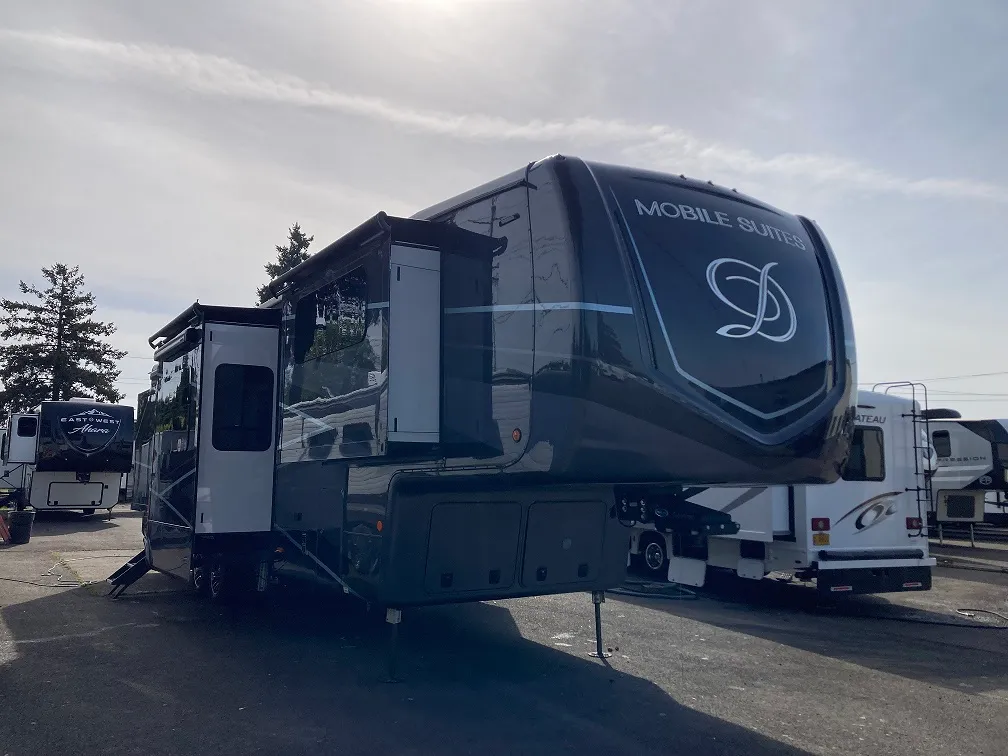 2025 DRV Mobile Suites 41FKRB - Photo 2