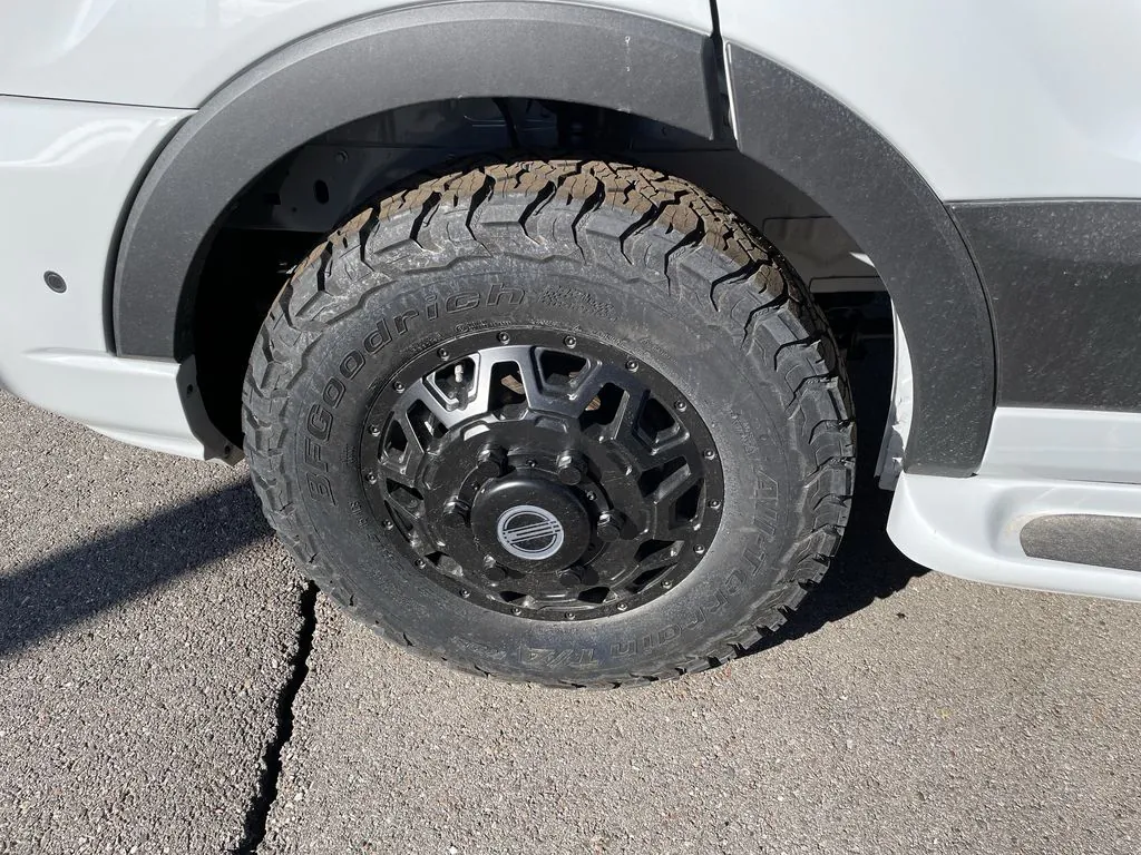2026 Coachmen Beyond 22C AWD - Photo 4