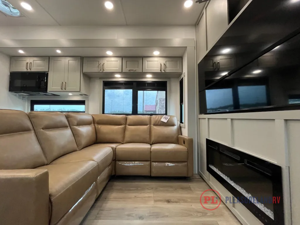 2026 Brinkley Model G 3970, Photos photo 28