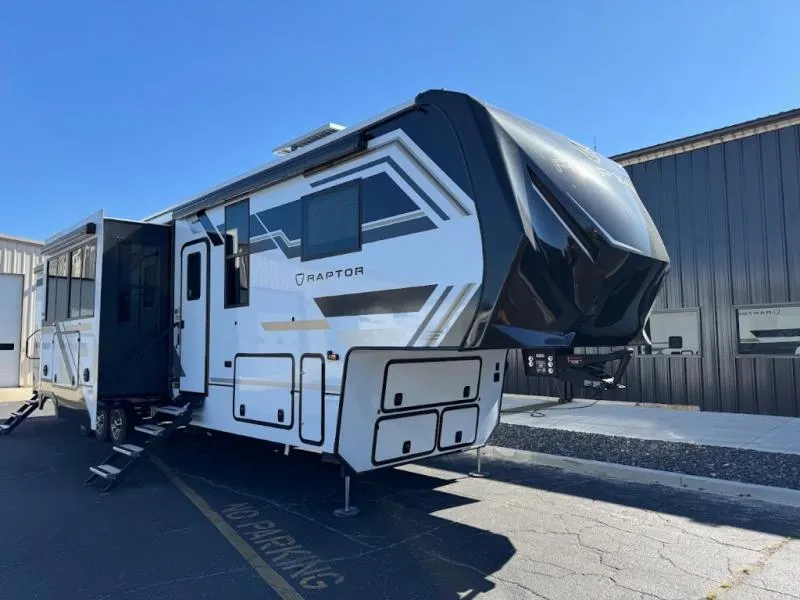 2026 Keystone Raptor 415 - Photo 4