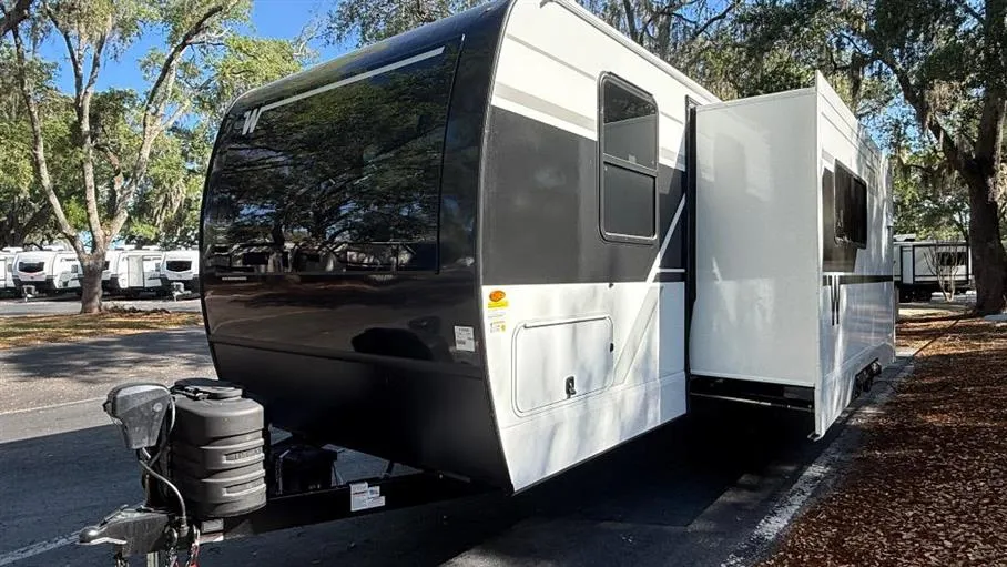 2026 Winnebago Thrive 22MLS - Photo 4