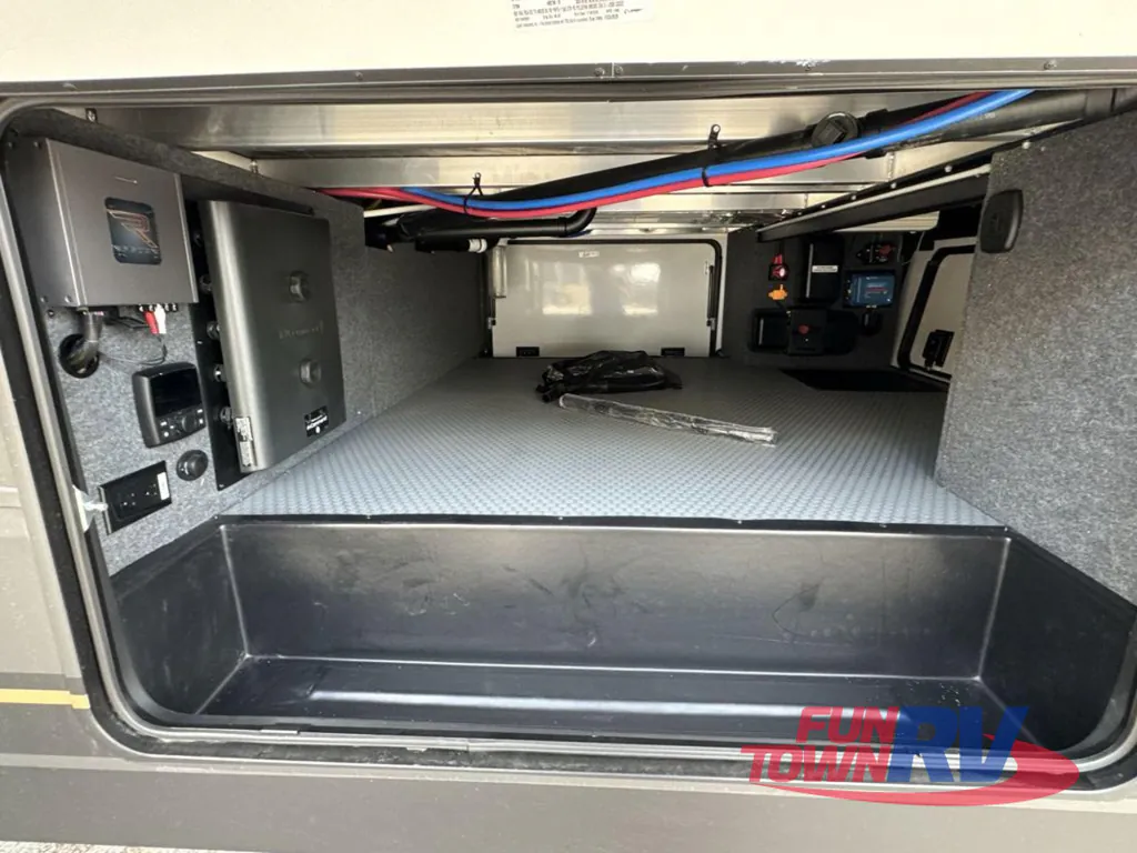 2026 Keystone Raptor 441, Photos photo 13
