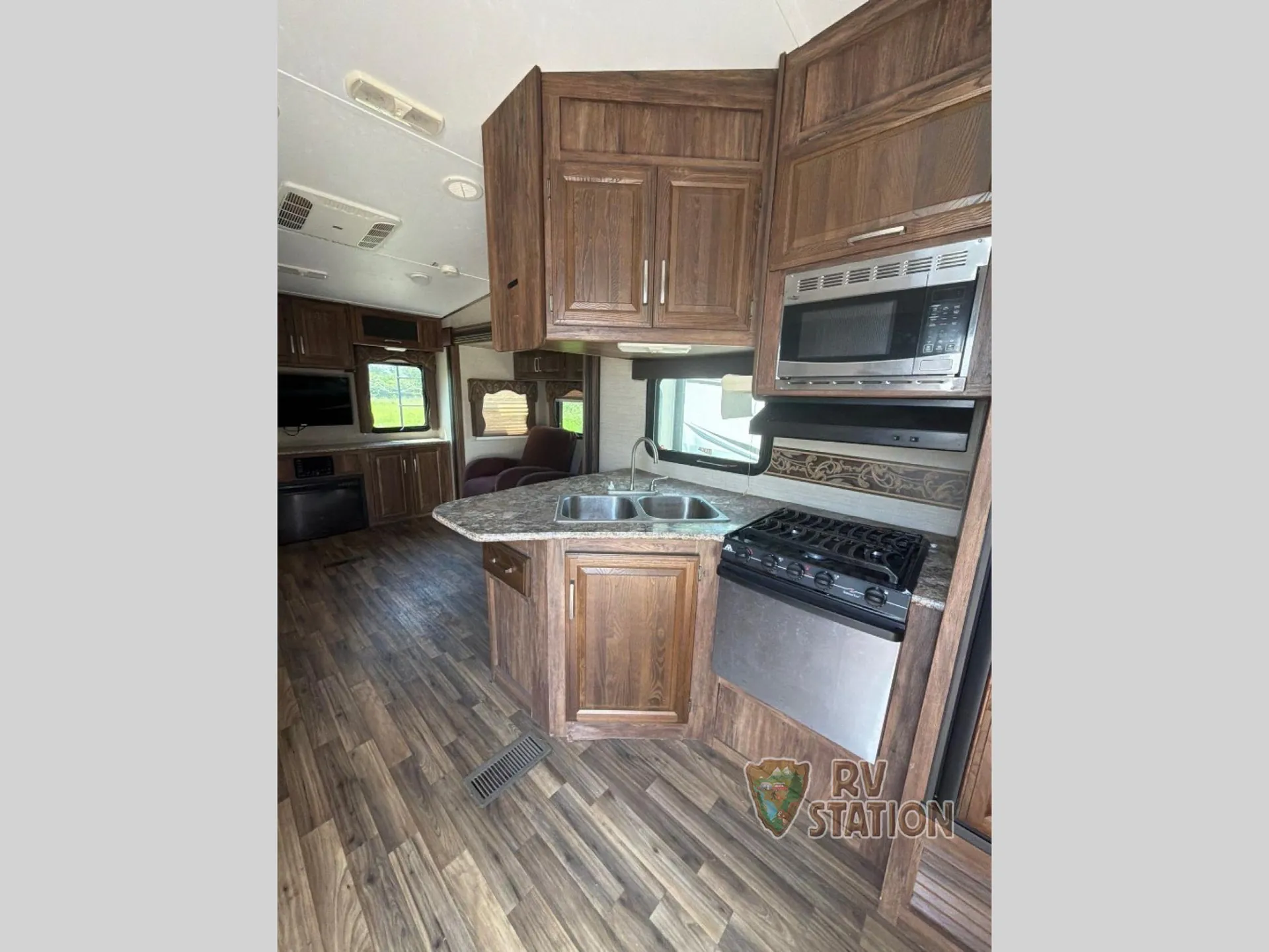 2016 Keystone Cougar Half-Ton 283RETWE - Photo 4