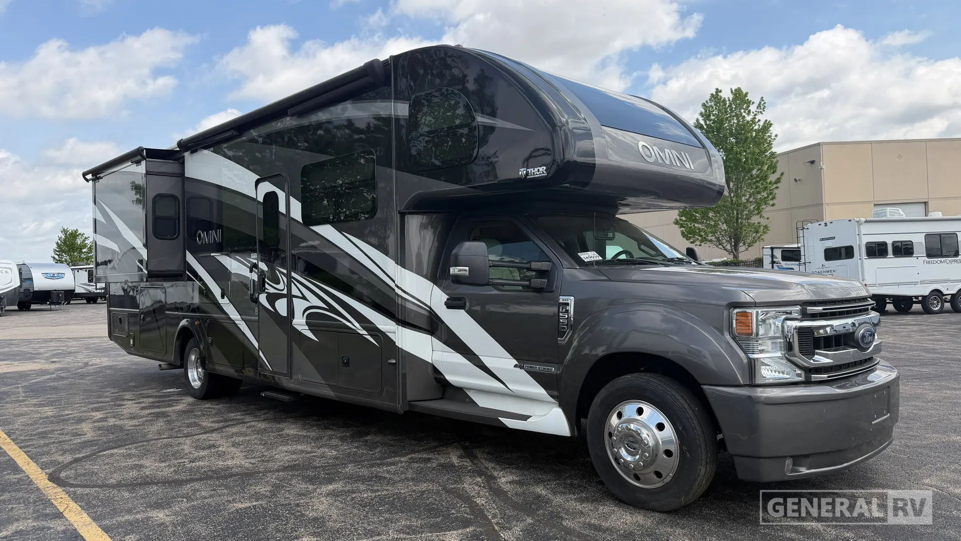2021 Thor Motor Coach Omni BH35 - Photo 2