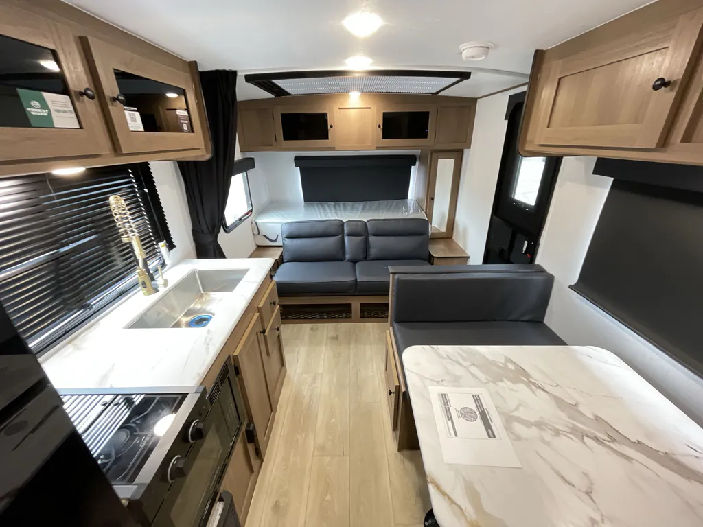 2026 Coachmen Apex Nano 186BH, Photos photo 3