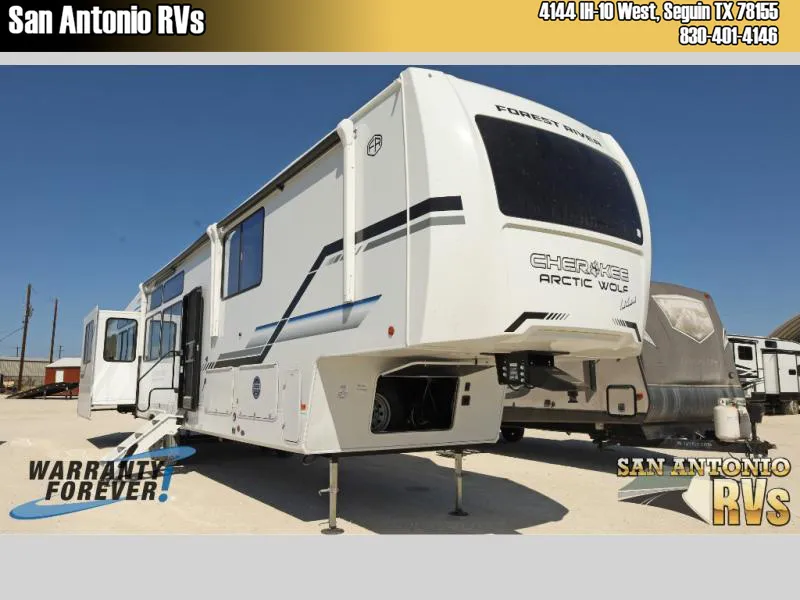 2026 Forest River Cherokee Arctic Wolf 38LEAHG - Photo 2