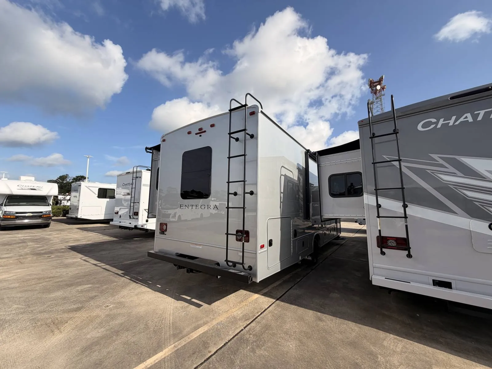 2027 Entegra Coach Odyssey 29V - Photo 4