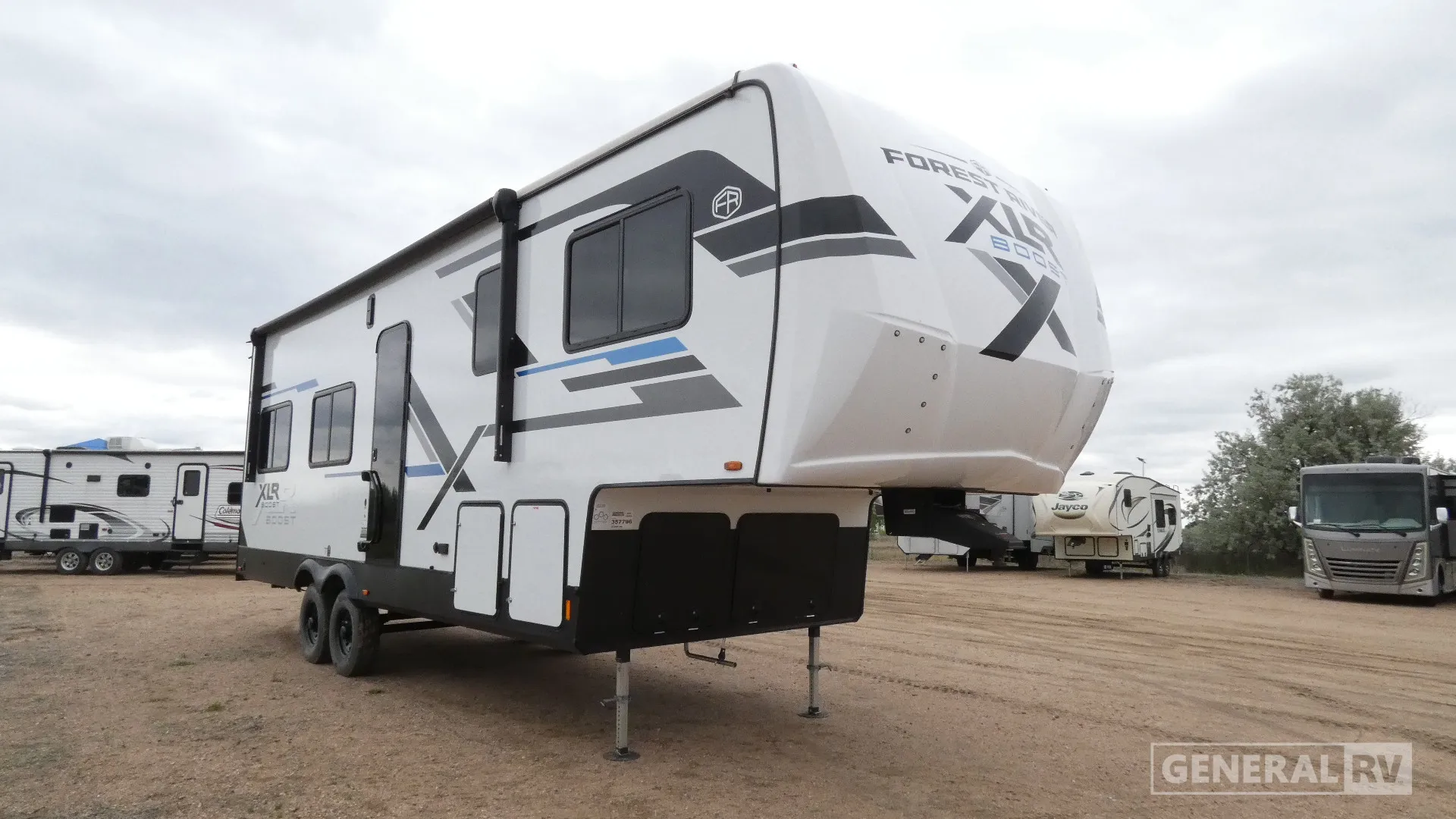 2025 Forest River XLR BOOST 286B - Photo 2