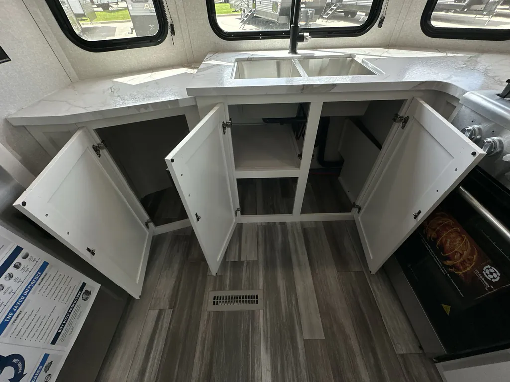 2026 Jayco Jay Flight Bungalow 404LOFT DS, Photos photo 26