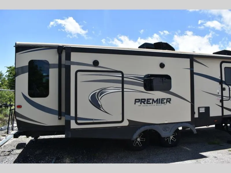 2018 Keystone RV Bullet 30RIPR - Photo 3