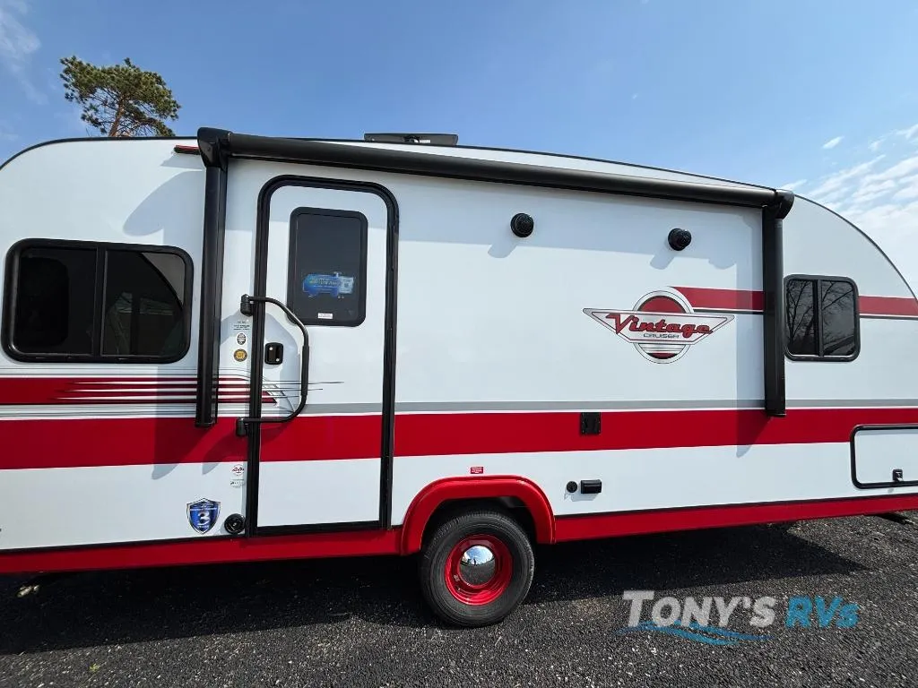 2026 Gulf Stream RV Vintage Cruiser 19TWD - Photo 2