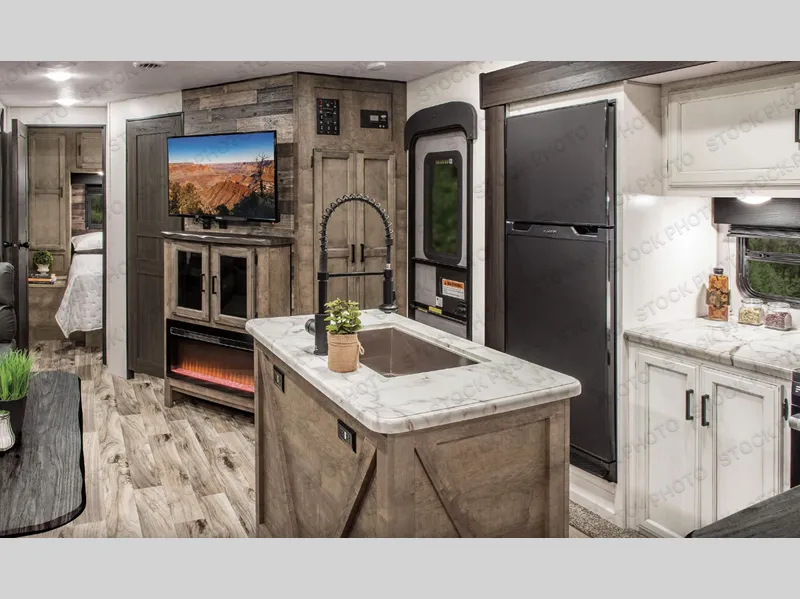 2022 Venture RV SportTrek 333VIK - Photo 4