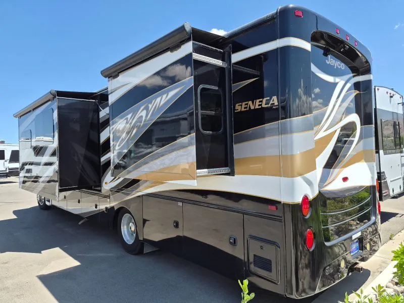 2018 Jayco Seneca 37HJ dealer photo 2 from RV Country