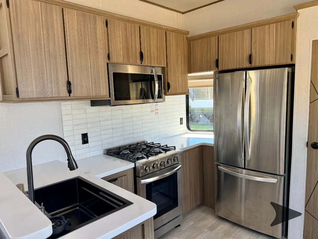 2025 Forest River Salem Grand Villa 42FK, Photos photo 16