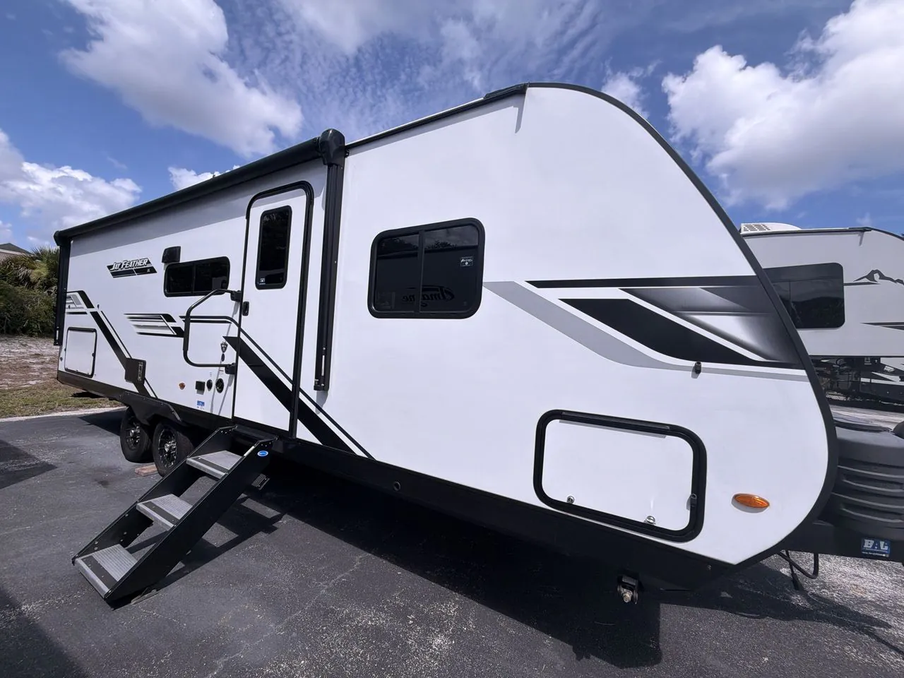 2026 Jayco Jay Feather SL 26BHSL - Photo 3