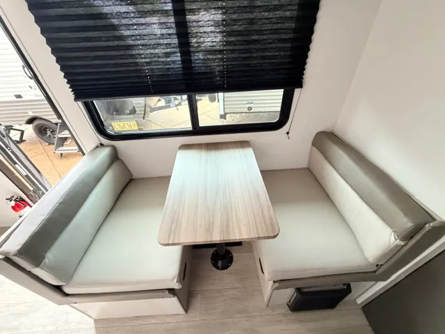 2027 Coachmen Catalina Summit Series 7 154RBX, Photos photo 15