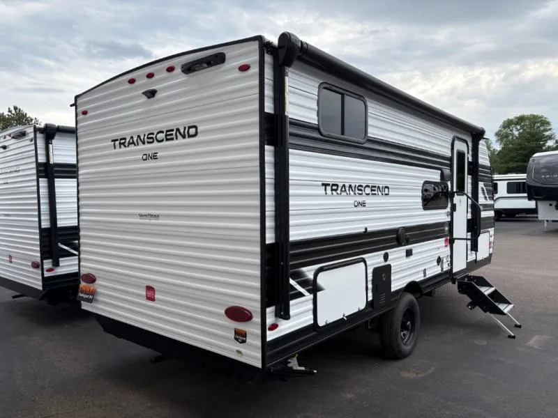 2027 Grand Design Transcend One 161DB - Photo 3