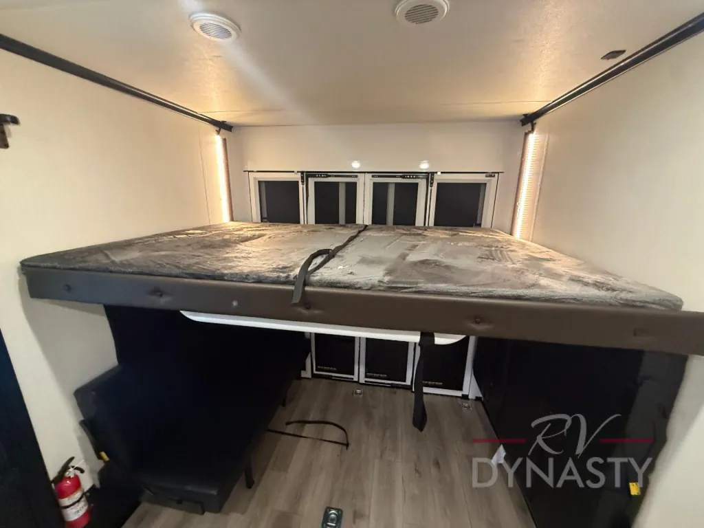 2026 Forest River Vengeance Rogue Armored 32L132, Photos photo 38