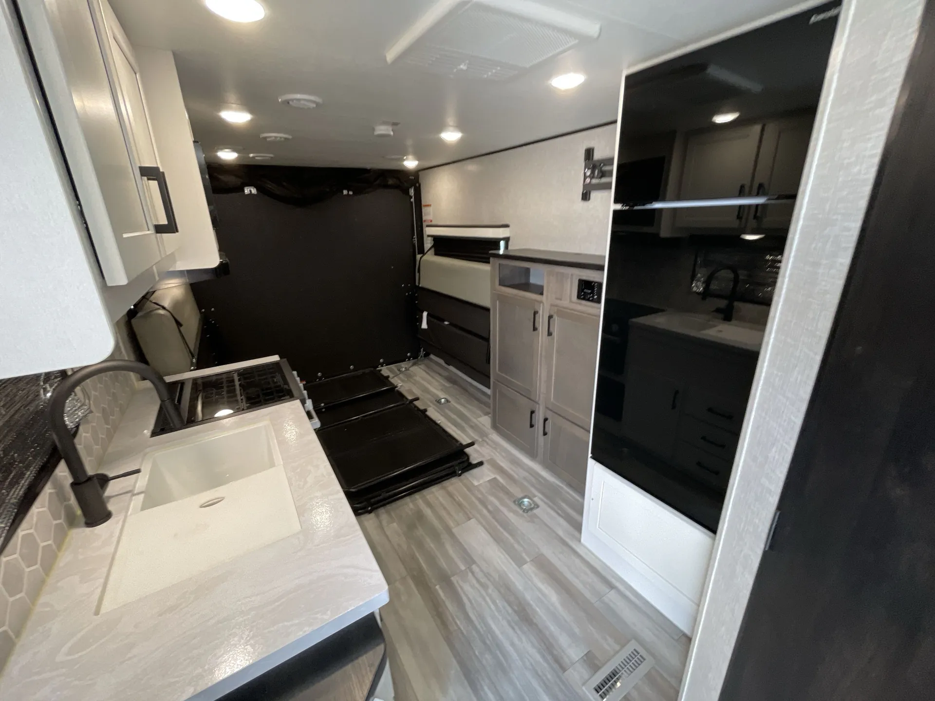 2024 Jayco Jay Flight 236THW — living area main